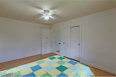 246 Fairview Avenue, Mount Airy, NC 27030 - Photo 18