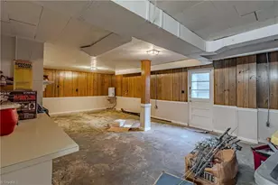 246 Fairview Ave, Mount Airy, NC 27030 - Photo 32