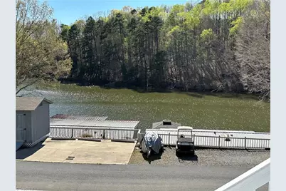 116 Clubhouse Drive Extension, New London, NC 28127 - Photo 2