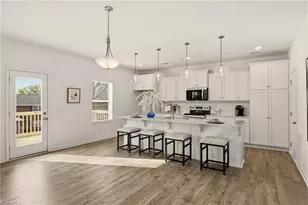 4112 Country Club Rd, Winston-Salem, NC 27104 - Photo 12