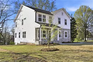 4112 Country Club Rd, Winston-Salem, NC 27104 - Photo 2