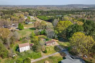 2016 Bryant St, Madison, NC 27025 - Photo 38