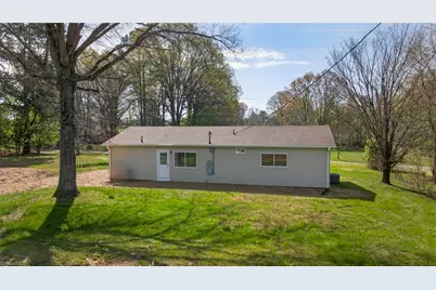 2016 Bryant Street, Madison, NC 27025 - Photo 30