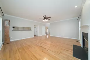 6025 Fording Creek Ln, Kernersville, NC 27284 - Photo 8