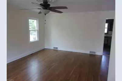 412 Peace Street, High Point, NC 27262 - Photo 4