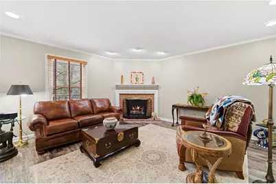 879 Brookleigh Court, Winston-Salem, NC 27104 - Photo 10