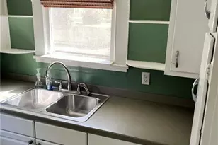 917 1st St, Eden, NC 27288 - Photo 10