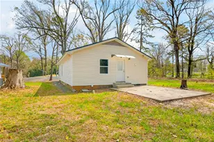 525 Booker T Washington Ave, Asheboro, NC 27203 - Photo 20