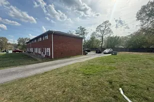 10 Liberty Dr, Thomasville, NC 27360 - Photo 4