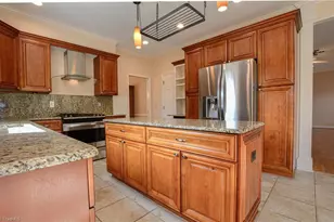 225 Fox Ridge Cir, Lewisville, NC 27023 - Photo 8