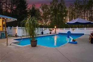 485 Country Club Rd Ext, Wilkesboro, NC 28697 - Photo 44