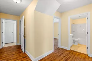 810 Elwell Ave, Greensboro, NC 27405 - Photo 20