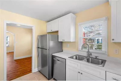 810 Elwell Avenue, Greensboro, NC 27405 - Photo 18