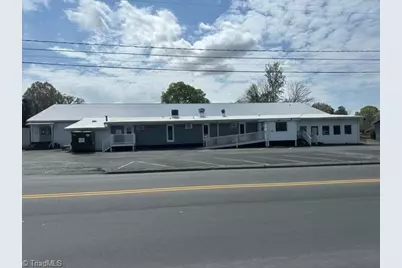 58 Peacock Avenue, Denton, NC 27239 - Photo 1