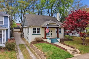 1716 Elizabeth Ave, Winston-Salem, NC 27103 - Photo 4