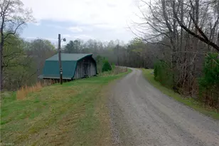 1746 Blackwell Rd, Walnut Cove, NC 27052 - Photo 36