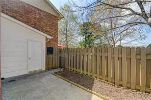 4984 Chrisfield Ln, Winston-Salem, NC 27104 - Photo 22