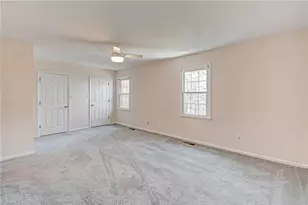 4984 Chrisfield Ln, Winston-Salem, NC 27104 - Photo 16