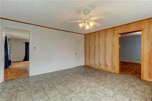710 E Stadium Dr, Eden, NC 27288 - Photo 10