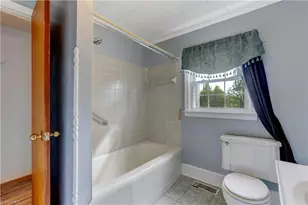 710 E Stadium Dr, Eden, NC 27288 - Photo 24