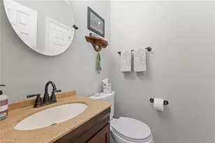 6 Brookglen Ln, Greensboro, NC 27410 - Photo 16