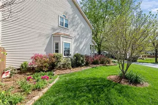 6 Brookglen Ln, Greensboro, NC 27410 - Photo 32