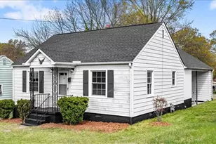 1036 Mebane St, Burlington, NC 27217 - Photo 2