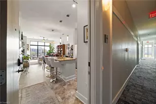 810 W 4th St, Winston-Salem, NC 27101 - Photo 34