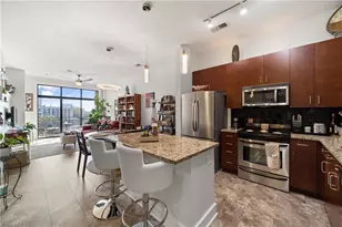 810 W 4th St, Winston-Salem, NC 27101 - Photo 2