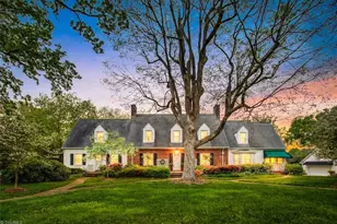 304 S Fayetteville St, Liberty, NC 27298 - Photo 2