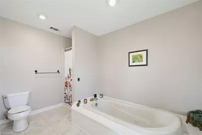 2122 Leeds Lane, Winston-Salem, NC 27103 - Photo 22