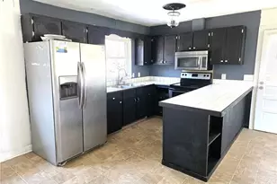 133 Georgia Ave, Mount Airy, NC 27030 - Photo 2