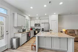 4346 Trotting Brk Ln, High Point, NC 27265 - Photo 14