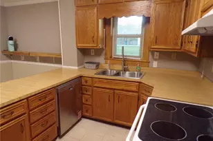 4543 Pleasant Garden Rd, Greensboro, NC 27406 - Photo 12