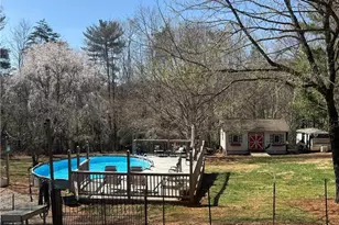 357 Holly Hill St, North Wilkesboro, NC 28659 - Photo 34