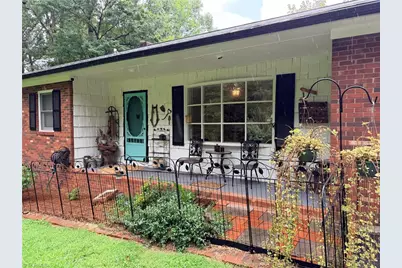 357 Holly Hill Street, North Wilkesboro, NC 28659 - Photo 2