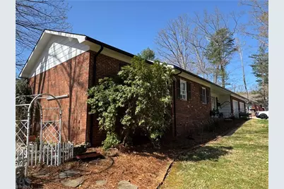 357 Holly Hill Street, North Wilkesboro, NC 28659 - Photo 4