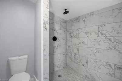 1132 W Green Street, Thomasville, NC 27360 - Photo 22