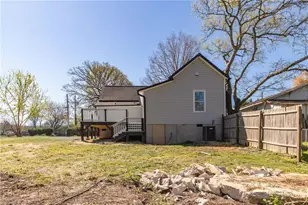 1132 W Green St, Thomasville, NC 27360 - Photo 32