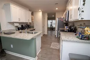 109 Bunting Dr, Lexington, NC 27295 - Photo 4