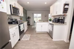 109 Bunting Dr, Lexington, NC 27295 - Photo 4