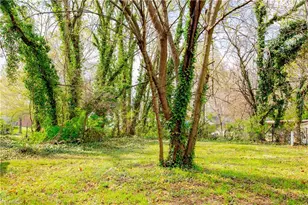 514 Barnes St, Reidsville, NC 27320 - Photo 22