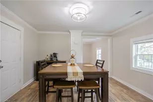 514 Barnes St, Reidsville, NC 27320 - Photo 10