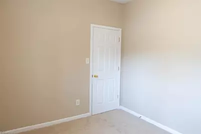 2605 Feather Bend Court, Charlotte, NC 28269 - Photo 4