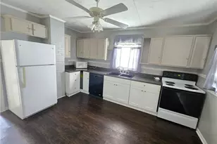 315 Coble St, Burlington, NC 27217 - Photo 4