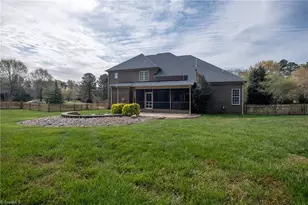 6976 Kellam Ridge Dr, Greensboro, NC 27455 - Photo 4