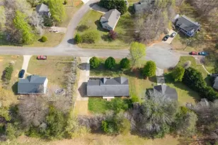 2506 Megan Dr, Ramseur, NC 27316 - Photo 36