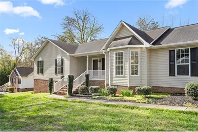 2506 Megan Drive, Ramseur, NC 27316 - Photo 2