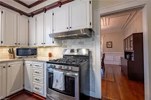 1223 Hawthorne Rd, Winston-Salem, NC 27103 - Photo 16