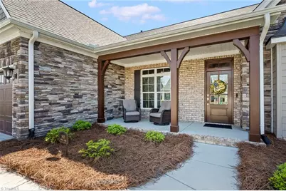 140 Castle Pond Drive, Winston-Salem, NC 27107 - Photo 4